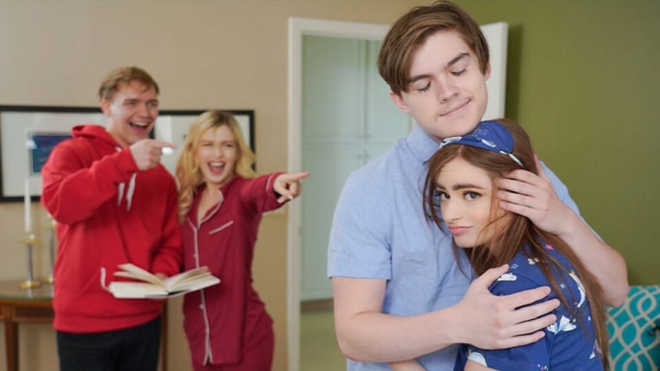 Sis Swap – Hot Teen Babes Show Their Naive Stepbrothers How To Score With Girls